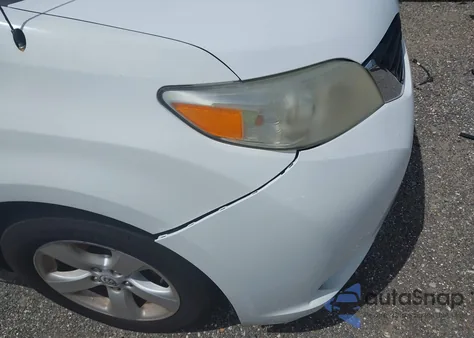 2011 Toyota Sienna Le V6 из США, поврежденный, VIN 5TDKK3DC1BS148909